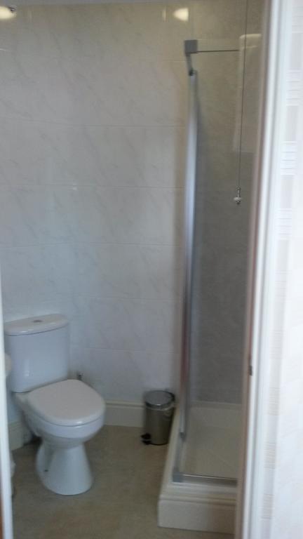 جسر باتيلي Lyndale Guest House الغرفة الصورة