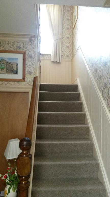 جسر باتيلي Lyndale Guest House المظهر الخارجي الصورة