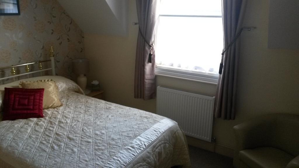 جسر باتيلي Lyndale Guest House الغرفة الصورة