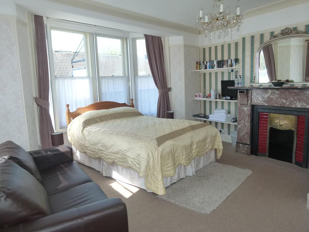 جسر باتيلي Lyndale Guest House الغرفة الصورة
